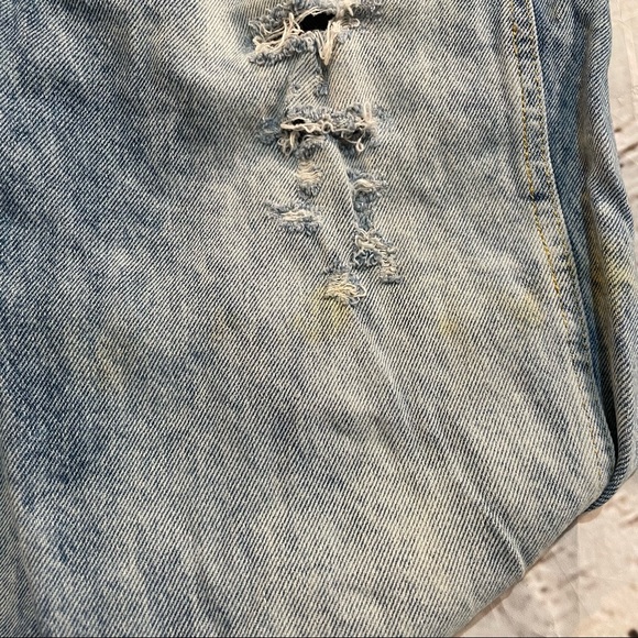 Forever 21 Distressed Boyfriend Jeans, size 27 - Picture 7 of 9